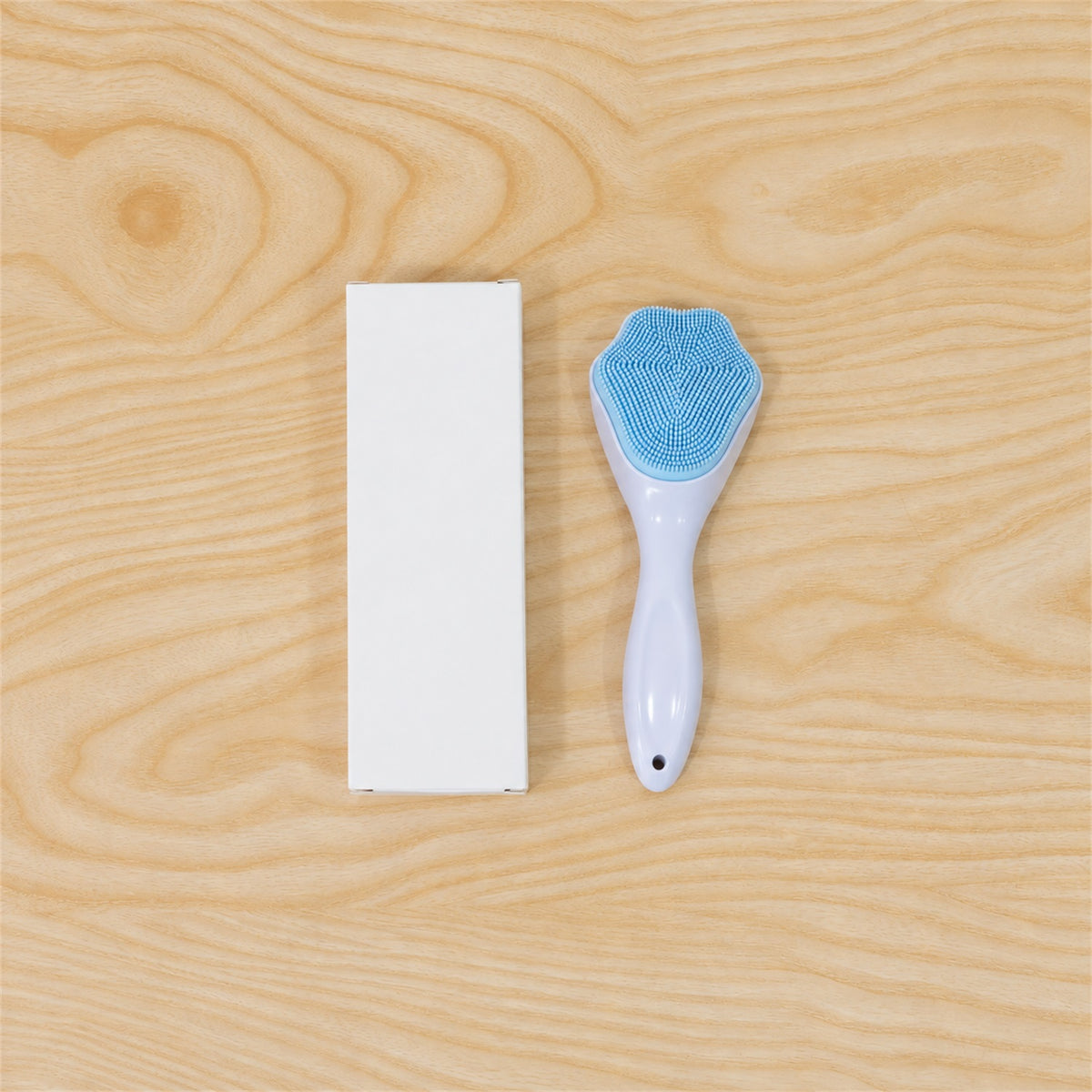 Silicone Face Scrubber Brush with Handle for Facial Cleansing & Massage (1 Pc)