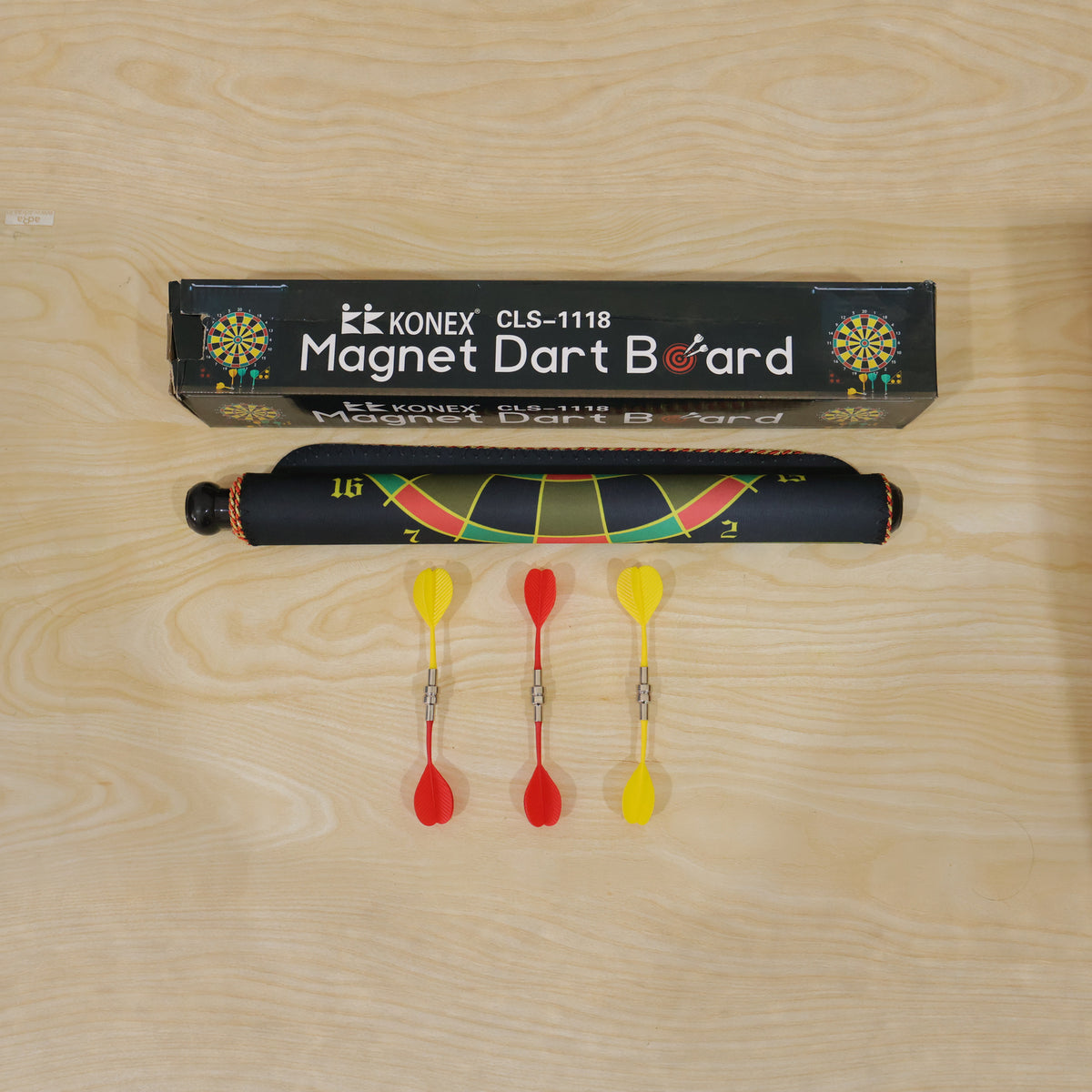 Roll-Up Double-Sided Dartboard Game (1 Set)